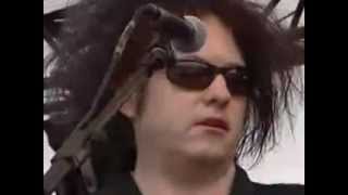 The Cure - At Night (2005 - La Route du Rock)