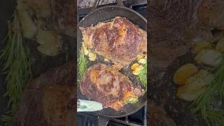 Garlic buttery Ribeye steak #steaklovers #steak_cooking #steak #homecookingchannel #homecooked