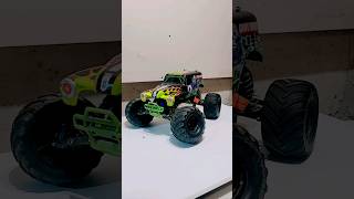 I finally got my hands on a Traxxas Gravedigger!