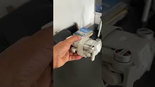 DJI mini 2 caiu na água e não voltou a funcionar .