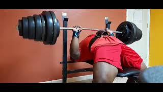 300lbs for 3 reps Bench Press 15 years old