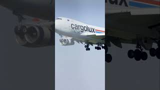 🛬 Cargolux Italia Boeing 747-4R7F LX-WCV landing at Luxemburg Airport (LUX) #planespotting