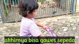 Pertama kali aku belajar gowes sepeda