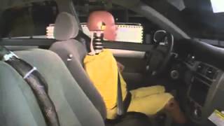 Crash Test2005 Suzuki Forenza side test