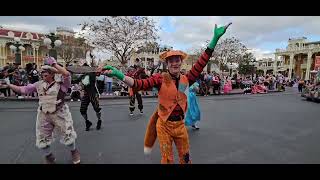 Disney's Magic Kingdom Festival of Fantasy Parade 2 4 24