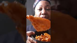 ASMR eating KFC's honey sriracha chicken