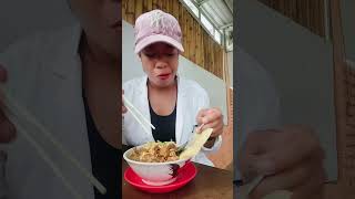 mukbang mie ayam pangsit terenak #mukbang #miayam #youtuberpemula