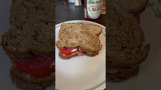 Ice cold Yuengling Lager 16 ouncer and a BT Sammy! No Lettuce needed.  @DGYuenglingSon @Bacon