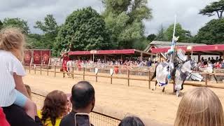 Warwick Castle Live Jousting   War Of The Roses   5