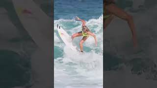 Sanoa Olin on a windy 🌬 North Shore #hawaii 🌺 #surf #surfergirl