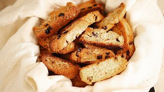 Raisin and walnut biscotti