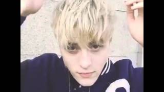 Jedward on Tumblr: Fixing your hair! You be like...