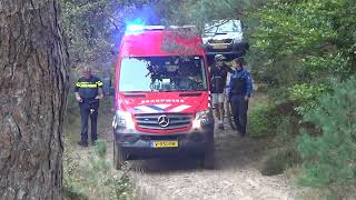 07-5380 verplaatst slachtoffer richting Ambulance