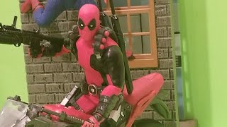 Mezco deadpool