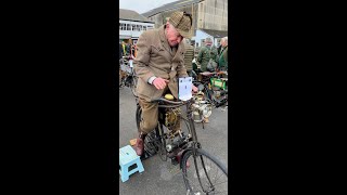 Man starts & rides a 1902 Clement-Garrard motorcycle