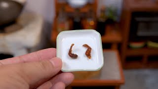 Challenge to make the world's smallest chicken wings with rice，挑战制作全世界最小的鸡翅包饭