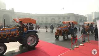 Distribution of tractors to farmers, Yogi ji