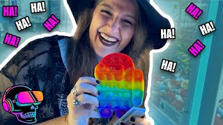 Among Us Pop It Toy Claw Machine Win By Friendly Witch! Man is Sad