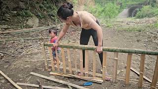 Build bamboo fences around the house for safety