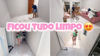 PRIMEIRA FAXINA NA CASA NOVA | LAVEI TUDO + ORGANIZEI ALGUMAS COISAS | Tayane Silvia