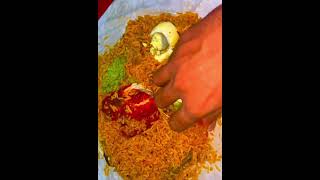 Eating Spicy Biriyani With  Chicken #shorts #aluthkade  #biriyanilovers  #foodshorts #colombo