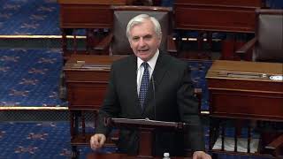 Reed Addresses Protests, Politicization of the Military on the Senate Floor