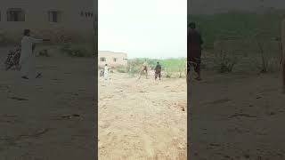 Peoples are trying to push the camel back #viralvideo #ytshorts