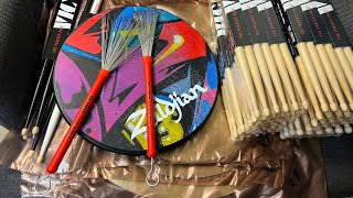 Open box Vic Firth “Live Wires” brushes. Новые щетки