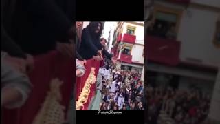 SAETA DE ISRAEL FERNÁNDEZ A LA VIRGEN DE LAS ANGUSTIAS #saeta #gitanos #flamenco 🎥Adictosalflamenco