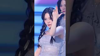 📹[4K직캠] 231231 프로미스나인 노지선 직캠 ‘Attitude’4K #노지선 #RohJisun #프로미스나인 #fromis_9