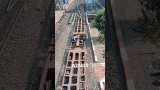 Bardhaman WDM3A chugging out Bidhannagar Stn #indianrailways #railfanning #dieselengine #dieseltrain