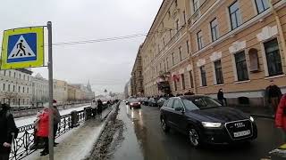 Митинг в поддержку Навального в Санкт-Петербурге