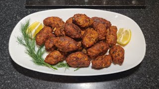 How to Cook: Keftedes (Greek Meatballs)