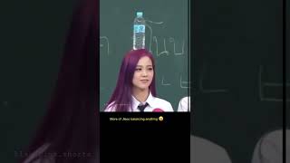 Remember when Jisoo tries to balance anything?😭😂  #jisoo #blackpink