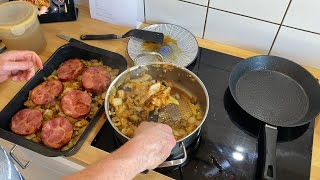 Schmorkohl mit Kasseler und Bratkartoffeln