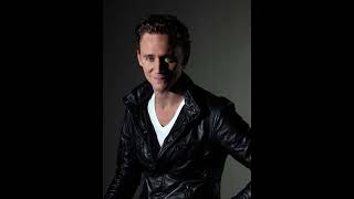 “Take, Oh, Take Those Lips Away” By John Fletcher (& W. Shakespeare) Read By Tom Hiddleston #poetry