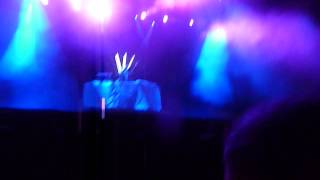 Totally Enormous Extinct Dinosaurs - Household Goods (Arenal Sound 2013)