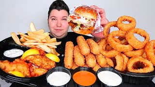 Mozz Sticks, Onion Rings, Fried Fish, & Cheeseburger • Red Robin Gourmet Burgers • MUKBANG