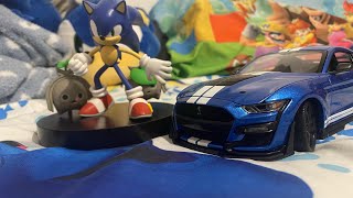 Sonic Frontiers Statue And 2020 Mustang Shelby GT 500 1:18 Maisto Diecast