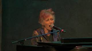 Joy Askew - "Don't Look At My Diaries" - Live from City Winery New York City