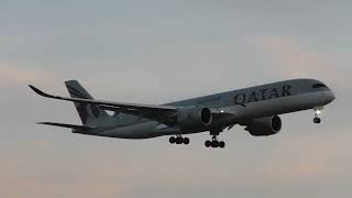 Qatar Airways Airbus A350-941 A7-ALX landing at Zurich Airport