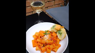 Delicious Rigatoni all'Amatriciana وصفة باستا بالأماتريتشانا الايطالية