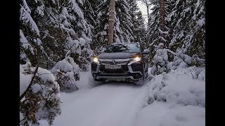 Cнежные дни // Sony Xperia XZ Premium // Mitsubishi Pajero Sport