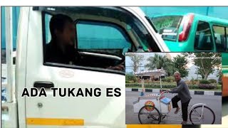 Putar Balik Daihatsu Himax di Gang Kecil Ada Suara Tukang Es