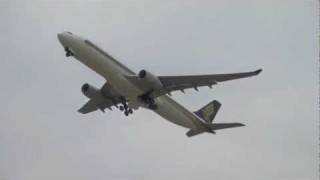 Singapore Airlines Airbus A330 Full power Take off from Adelaide International