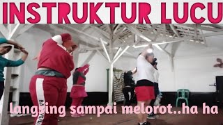 Aerobic bakar kalori cepat... abai kan celana yang melorot