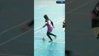 Ketika mau sparing futsal, tapi lawan lu terlalu jago.. Kabur lagi aja lah..