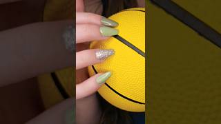 The way #tapping on this basketball sounds!! #asmr #satisfying #relaxing #relax #tingles #asmrsounds