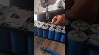 Lithium battery series connection 3 #automobile #copper #electrical #funny