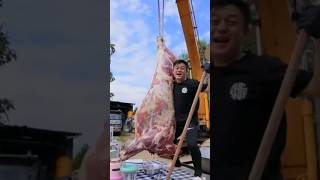 wow❗️ 1 ekor sapi langsung di masak tanpa di potong😱 #viral #masak #sapi #bobonsantoso